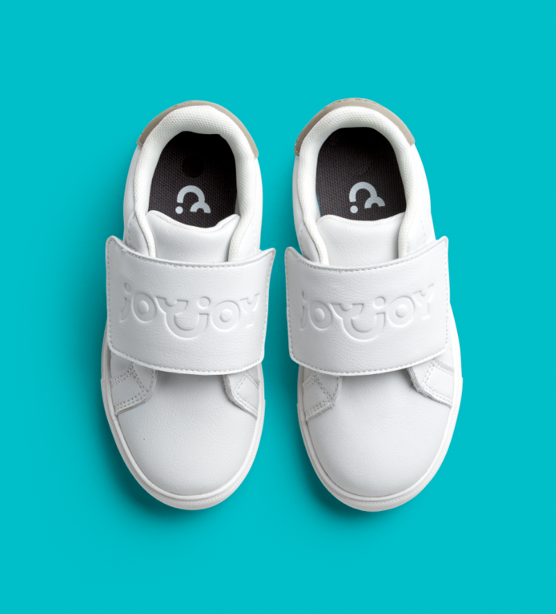 JoyJoy Sneakers