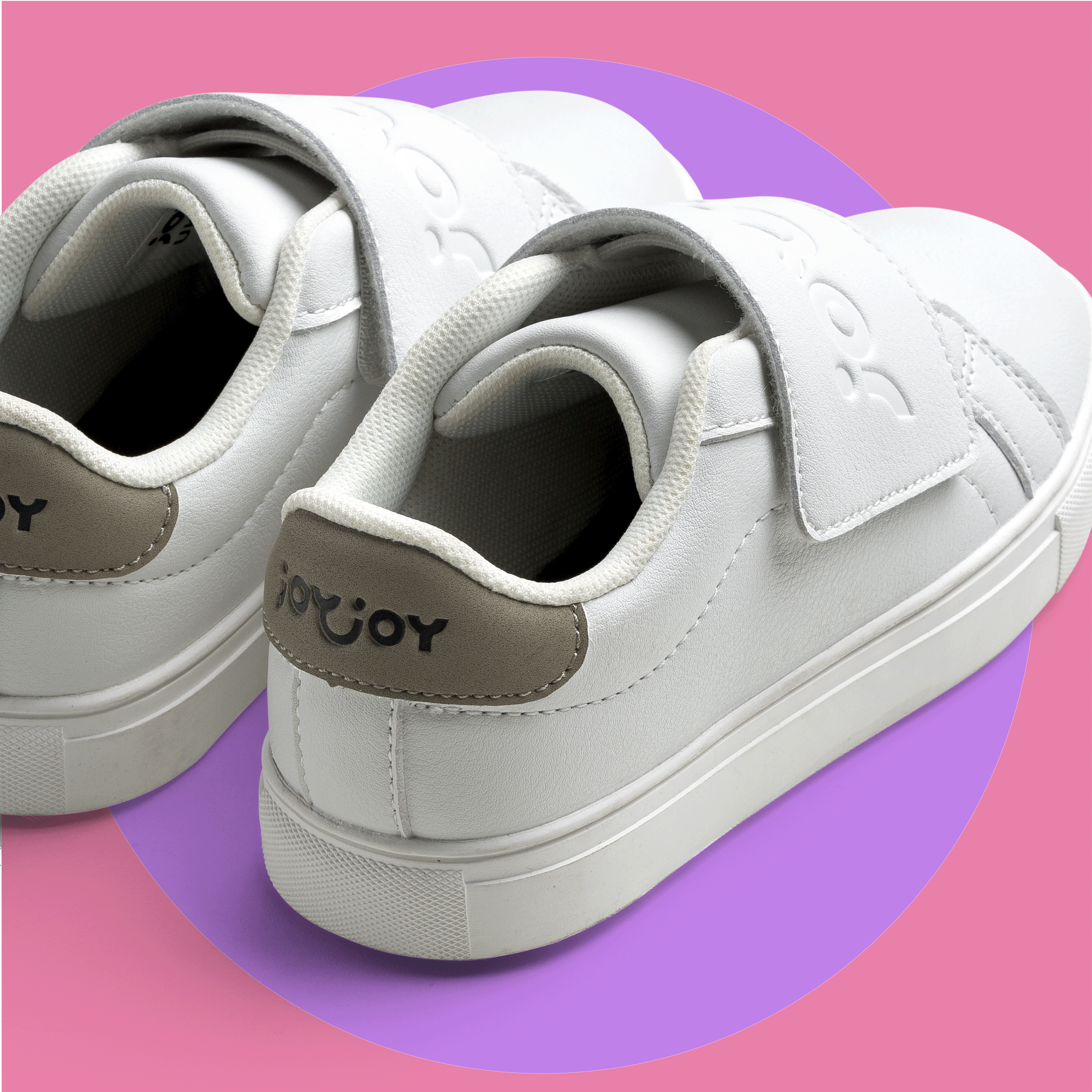 JoyJoy Sneakers
